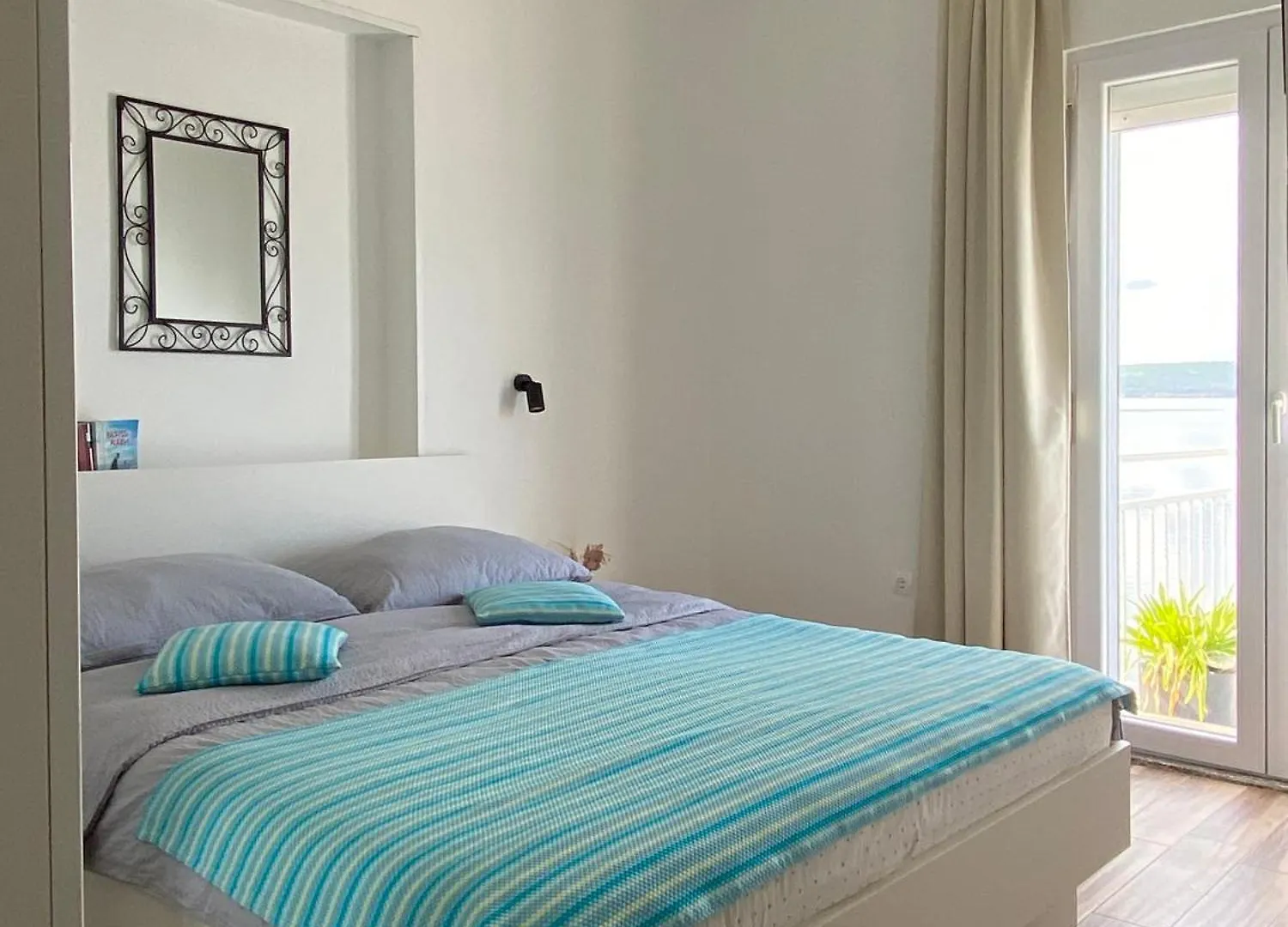 Holiday Beach Apartment ,House Palmasol-1 Maslenica 0*,  Croatia