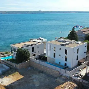 Adastra Apartment
