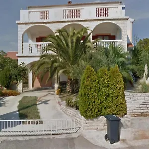 Maruna Apartment