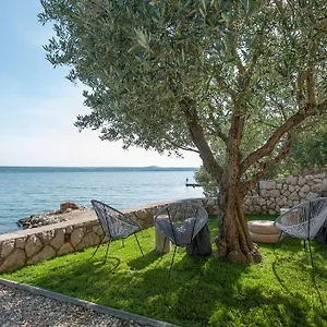 House Maruna Apartment