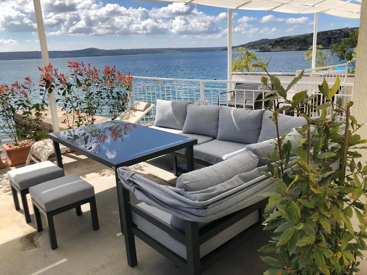 Holiday Beach Apartment ,House Palmasol-1 Maslenica Croatia